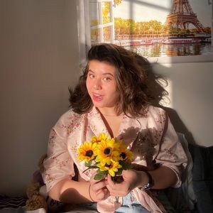 Meet your Posher, Sara